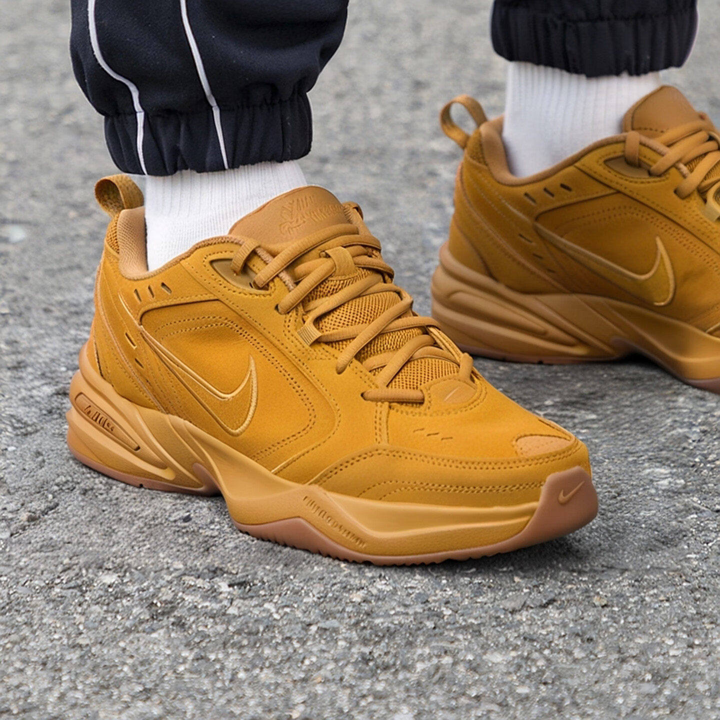 Nike耐克翻毛皮鞋子正品AIR MONARCH SE男鞋厚底运动鞋休闲跑步鞋
