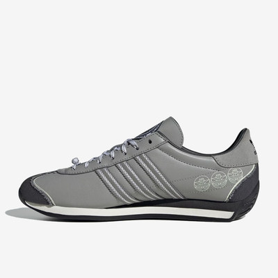 阿迪达斯休闲男女鞋2025