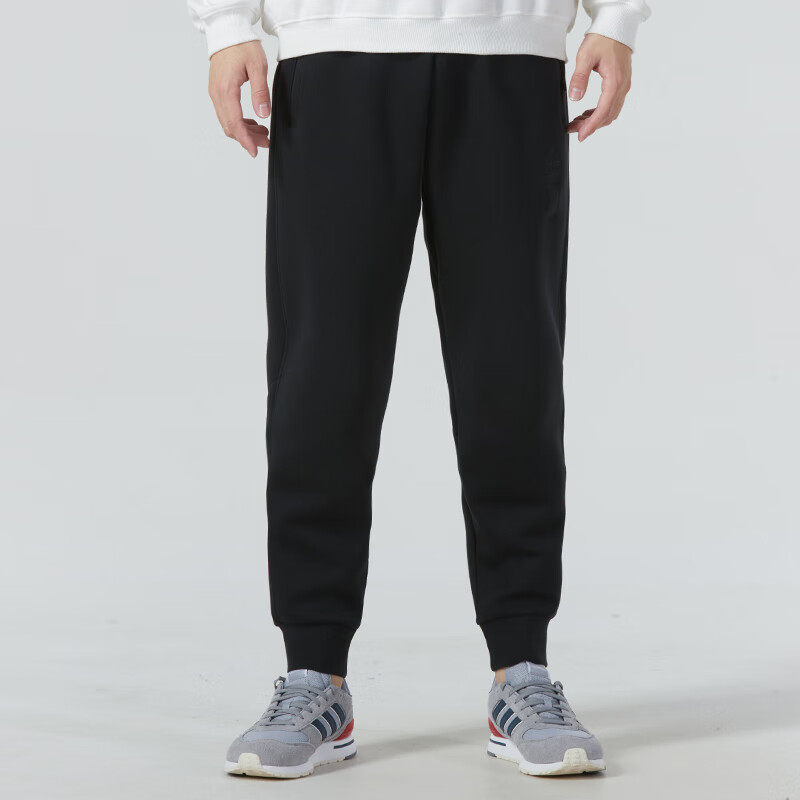 Adidas阿迪达斯男裤正品夏季正品透气休闲束脚裤运动长裤IP4905