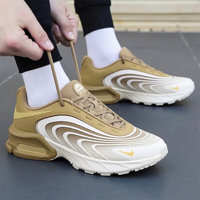 Nike耐克2026年新款复古运动风气垫鞋男透气网面系带休闲跑鞋潮流