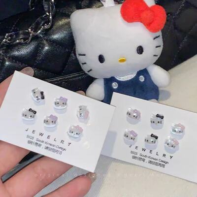 甜美HelloKitty卡通树脂耳钉
