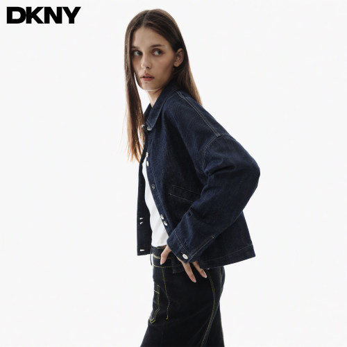 DKNY唐可娜儿复古牛仔短外套女