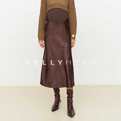 SELLYNEAR孕妇半身裙秋季新款时尚复古美学鎏金缎面龟裂纹半裙