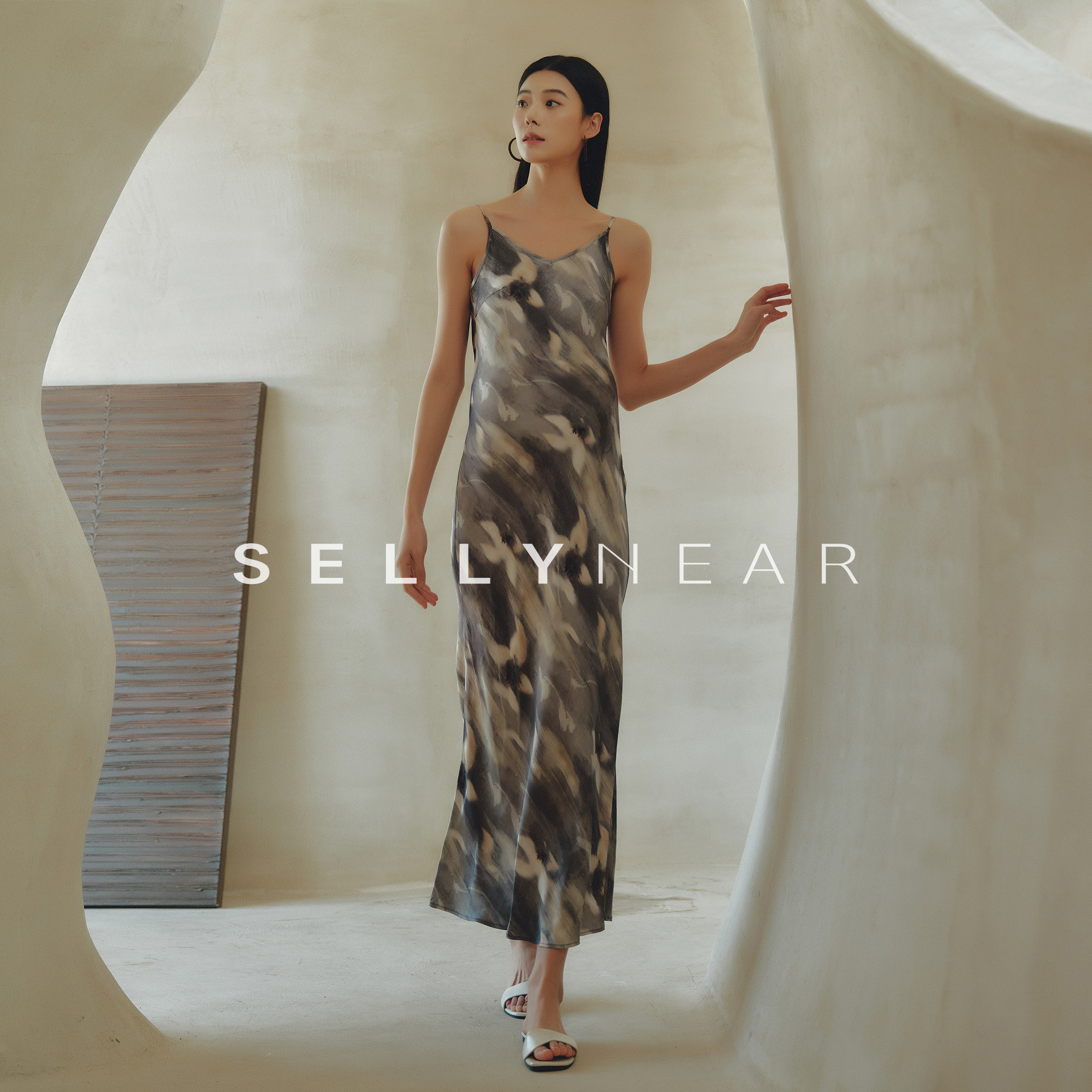 SELLYNEAR高级感孕妇装连衣裙春夏新中式水墨印花气质孕期吊带裙