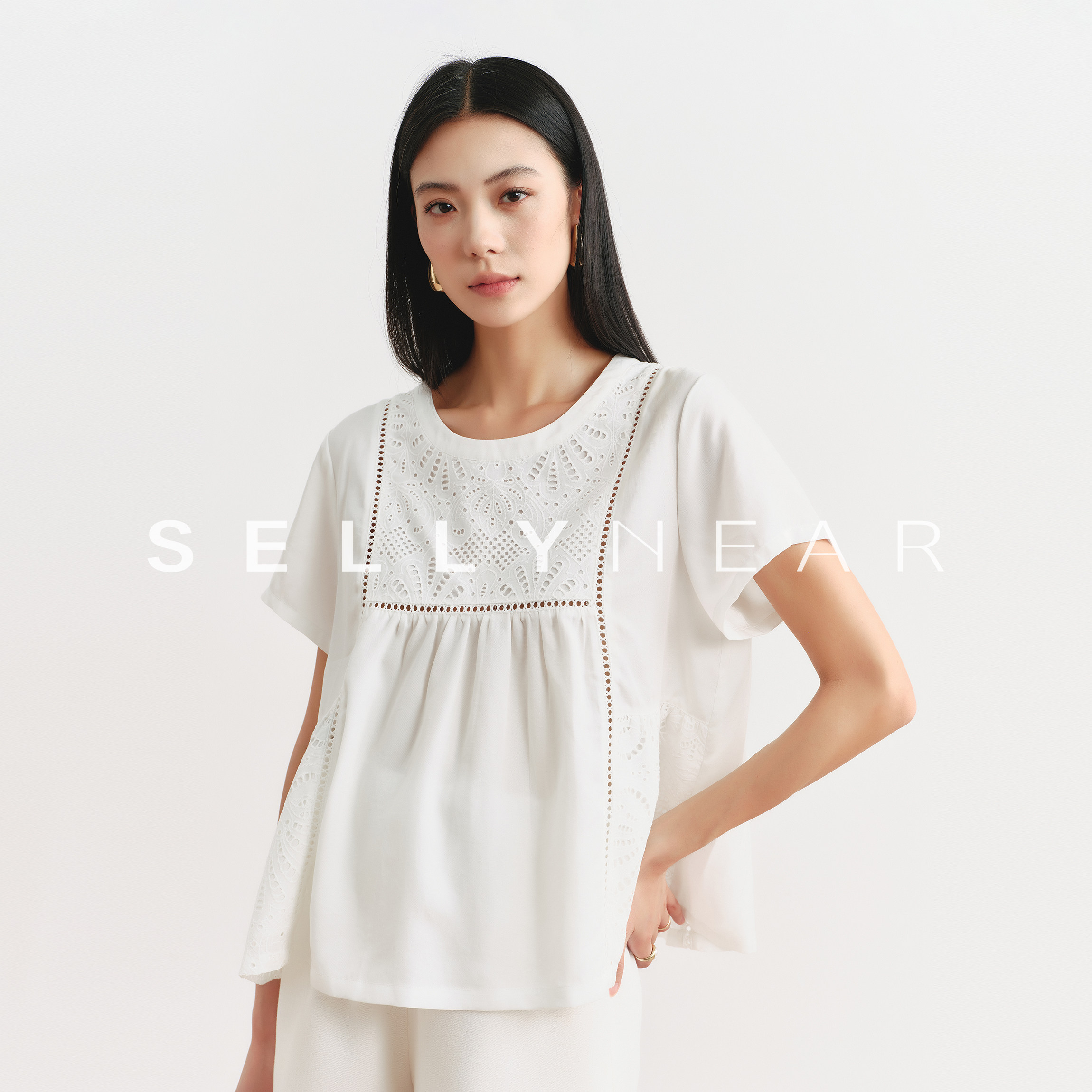 SELLYNEAR孕妇衬衫夏季新款时尚宽松短袖蕾丝拼接孕期娃娃衫上衣
