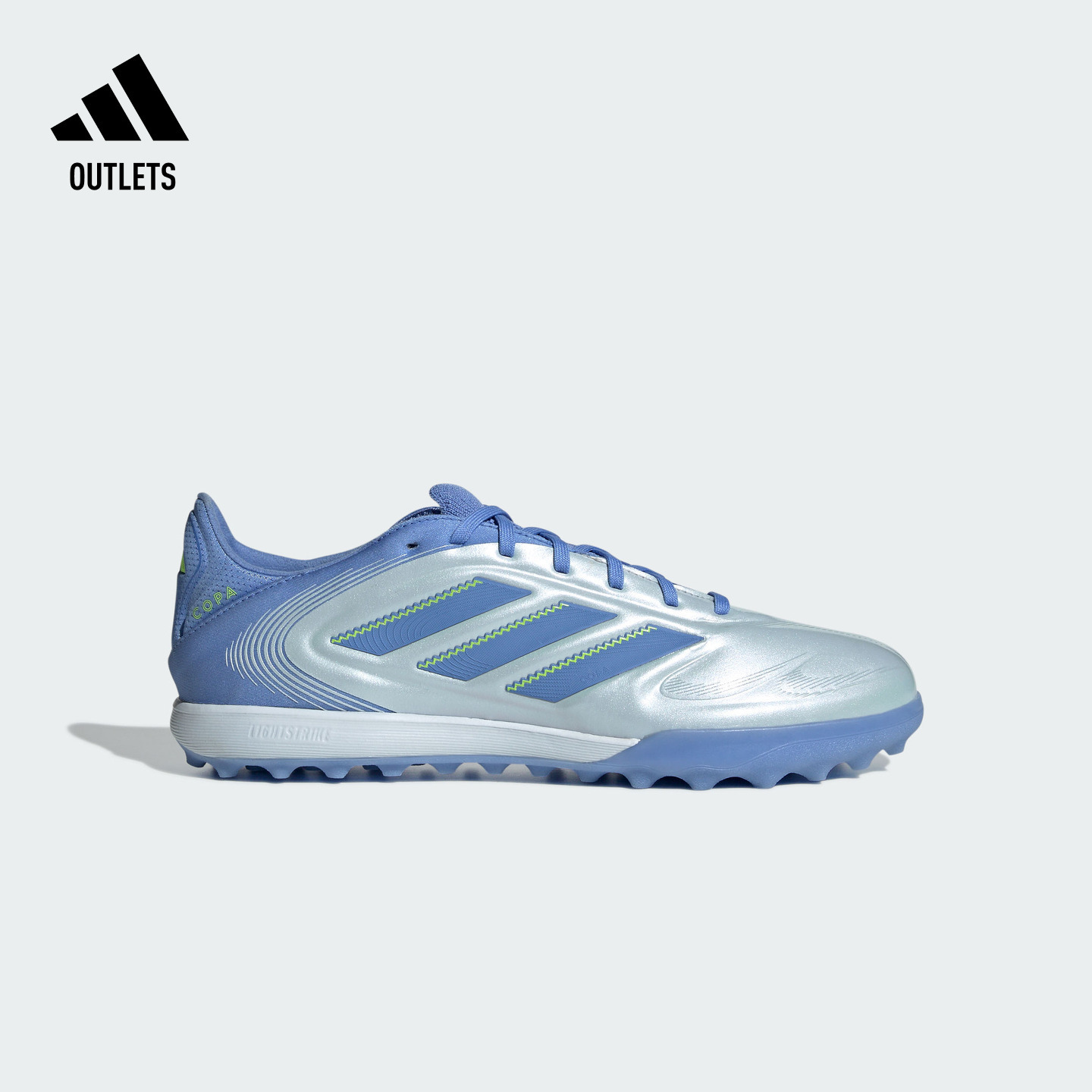 阿迪达斯男女足球鞋adidas