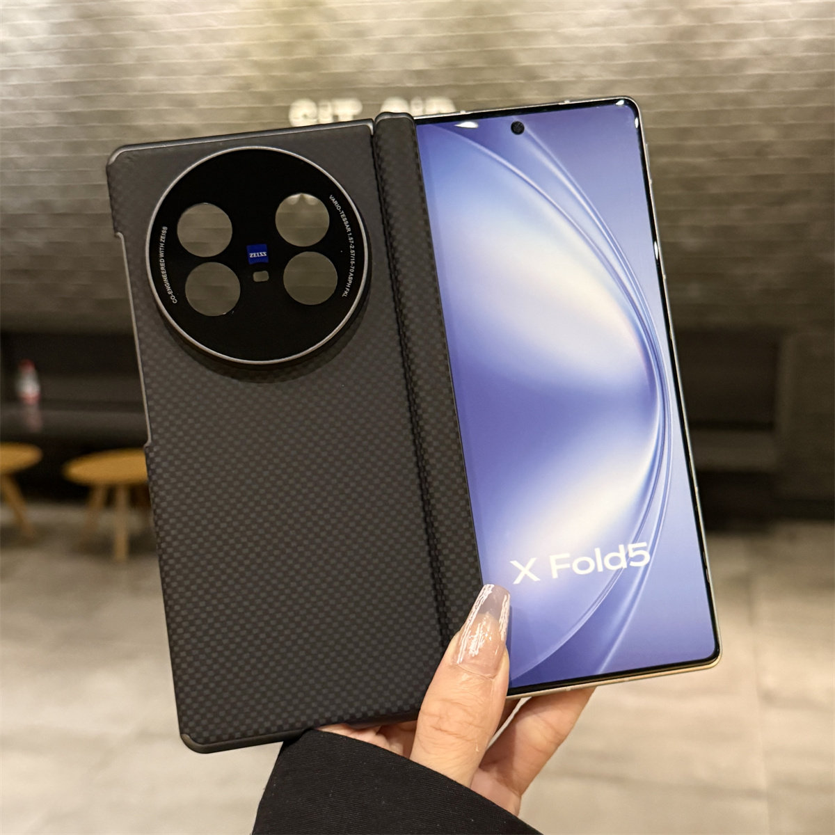 适用VIVOXFold5手机壳新款双中轴铰链保护XFold5火星碳纤维纹商务保护壳高级感超薄精孔镜头XFold5简约时尚壳