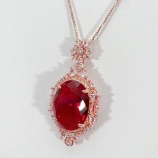 高贵优雅玫瑰金太阳花水瓶形红水晶吊坠项链时尚大气红宝石项坠女