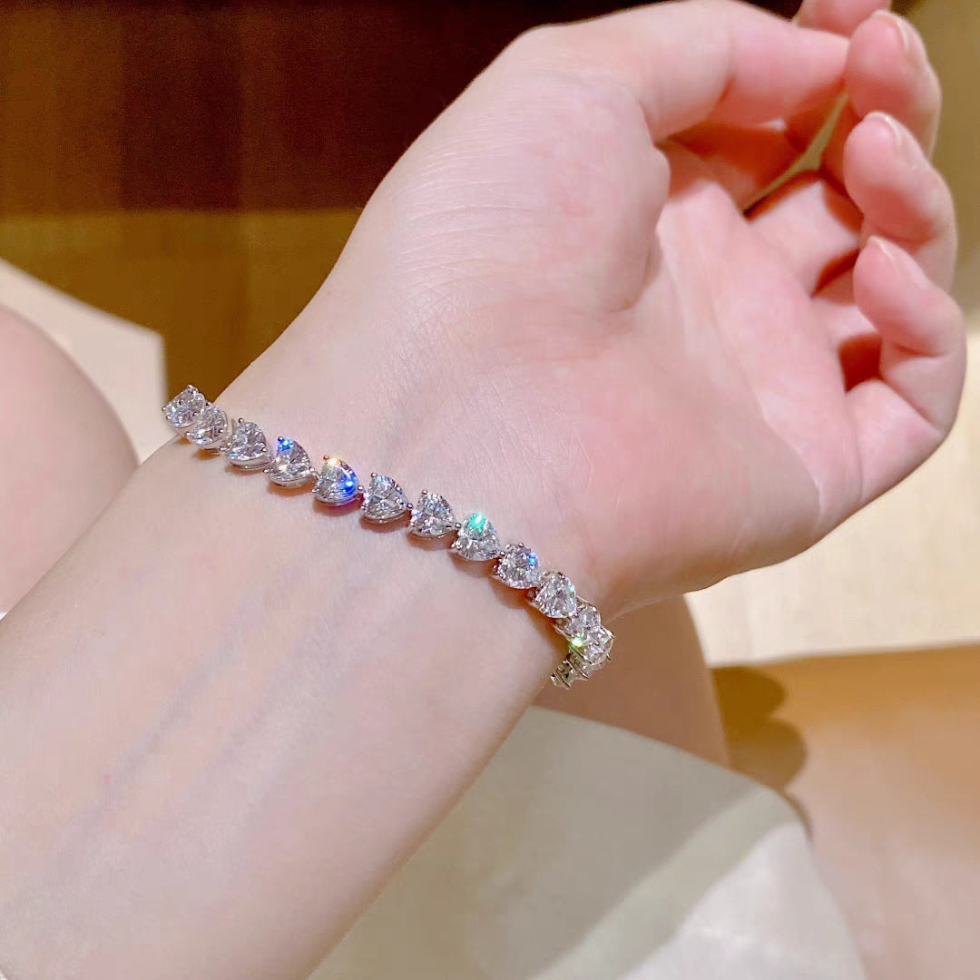 满钻心形爱心高碳钻手链女高端