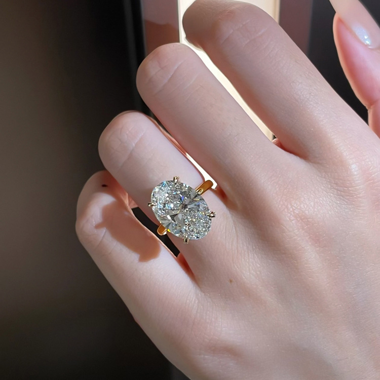 星空切法式简约鸽子蛋大克拉椭圆形人工仿钻石戒指女夸张求婚结婚