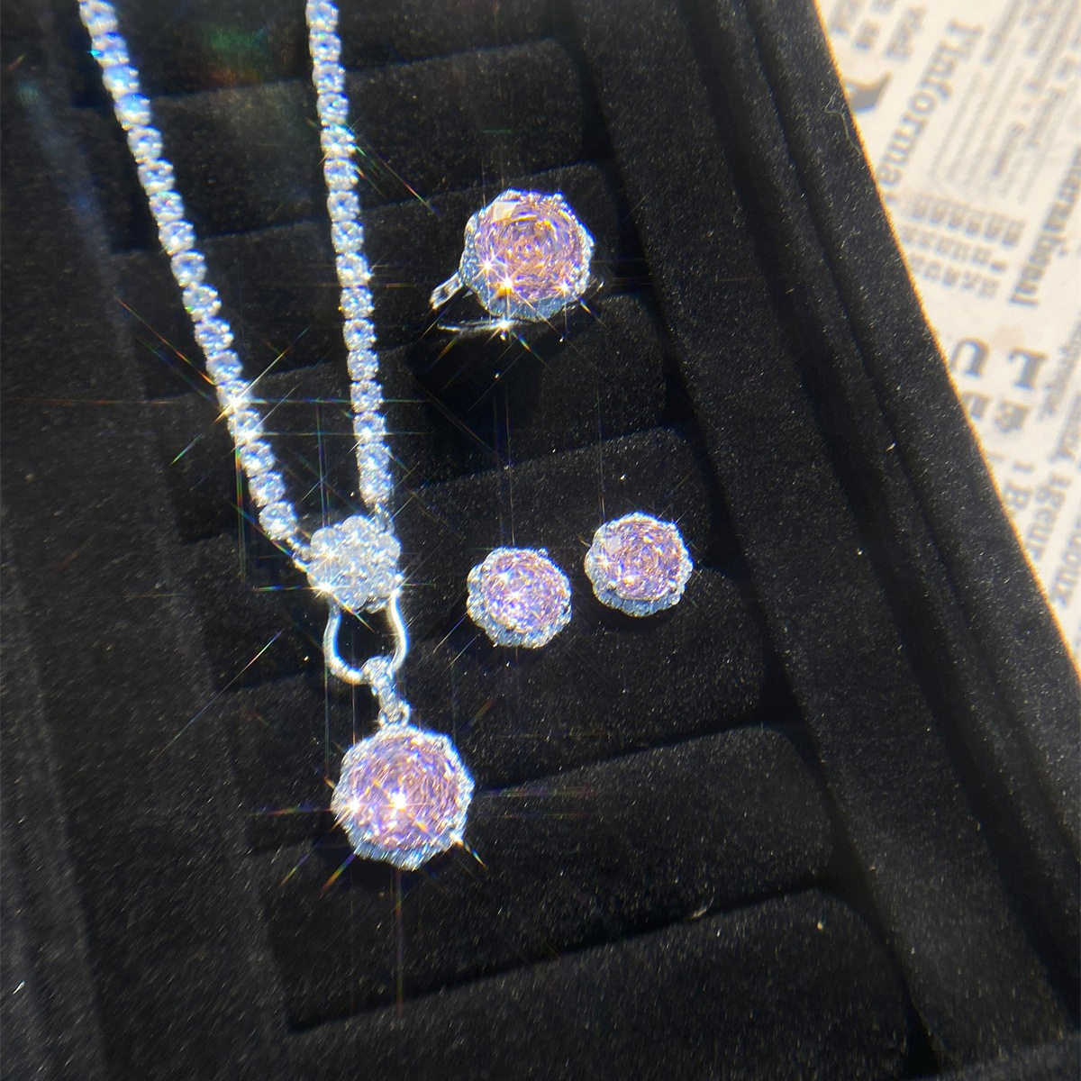 璀璨粉钻闪耀火彩高贵典雅气质玫瑰切千禧切开口戒指耳钉吊坠套装,饰品/流行首饰/时尚饰品新,组合套装,淘宝优惠券,粉丝福利购,淘宝优惠卷