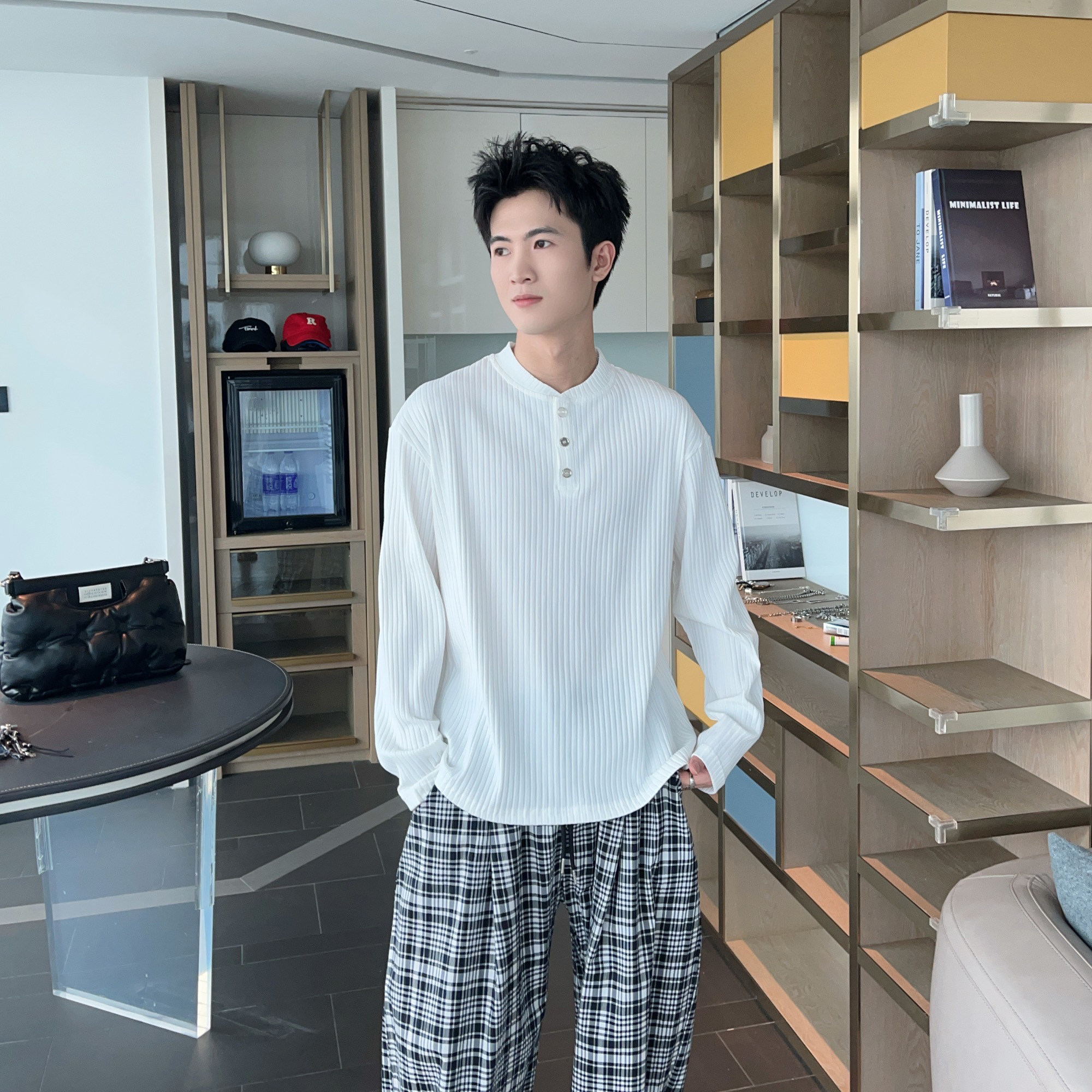 TIT秋季新款高级感白色长袖T恤男生老钱风抗皱高弹坑条百搭打底衫
