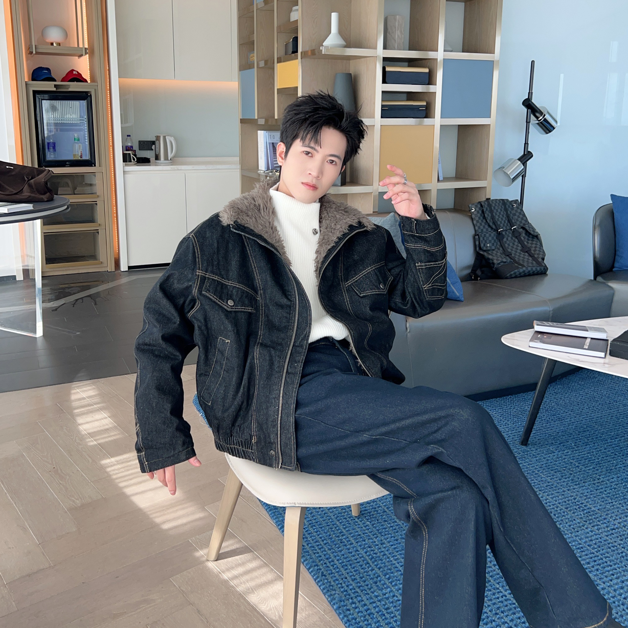 冬季高级感毛领保暖加绒牛仔外套