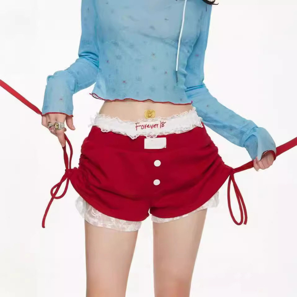 抽绳褶皱灯笼红色短裤女夏季2024新款休闲高级蕾丝花边打底裤