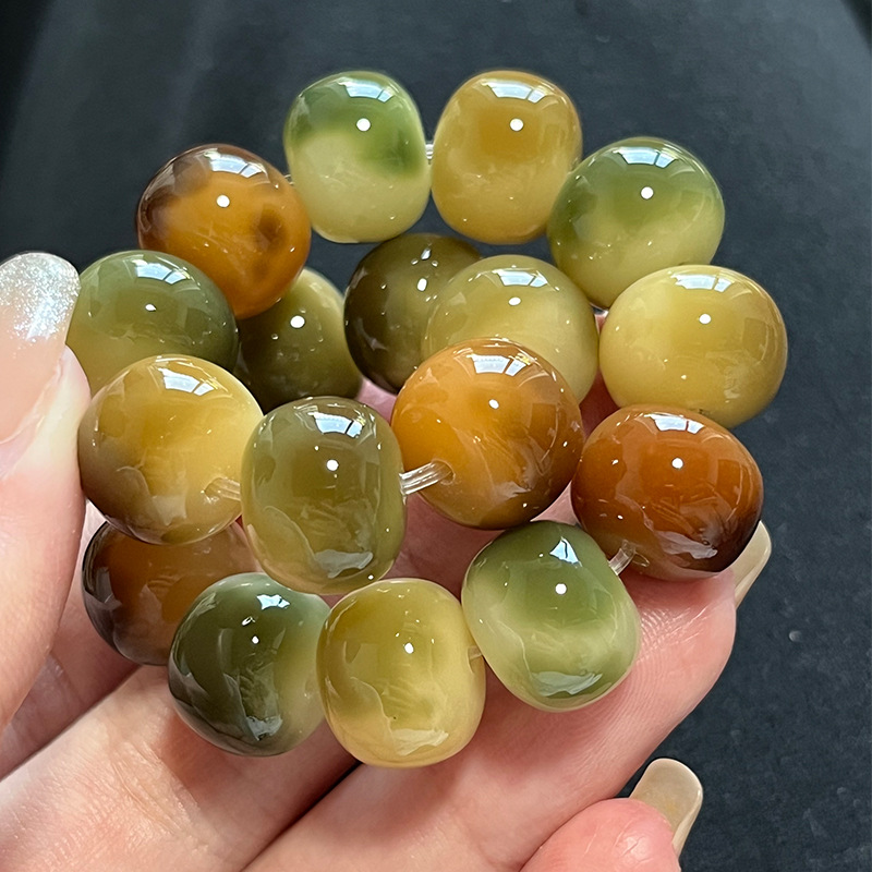 精选玉化老料白玉菩提根手串女绕