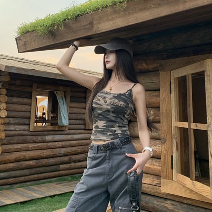 3MER哦哦三妹美式辣妹迷彩烫钻短款吊带背心女夏季外穿显瘦小上衣