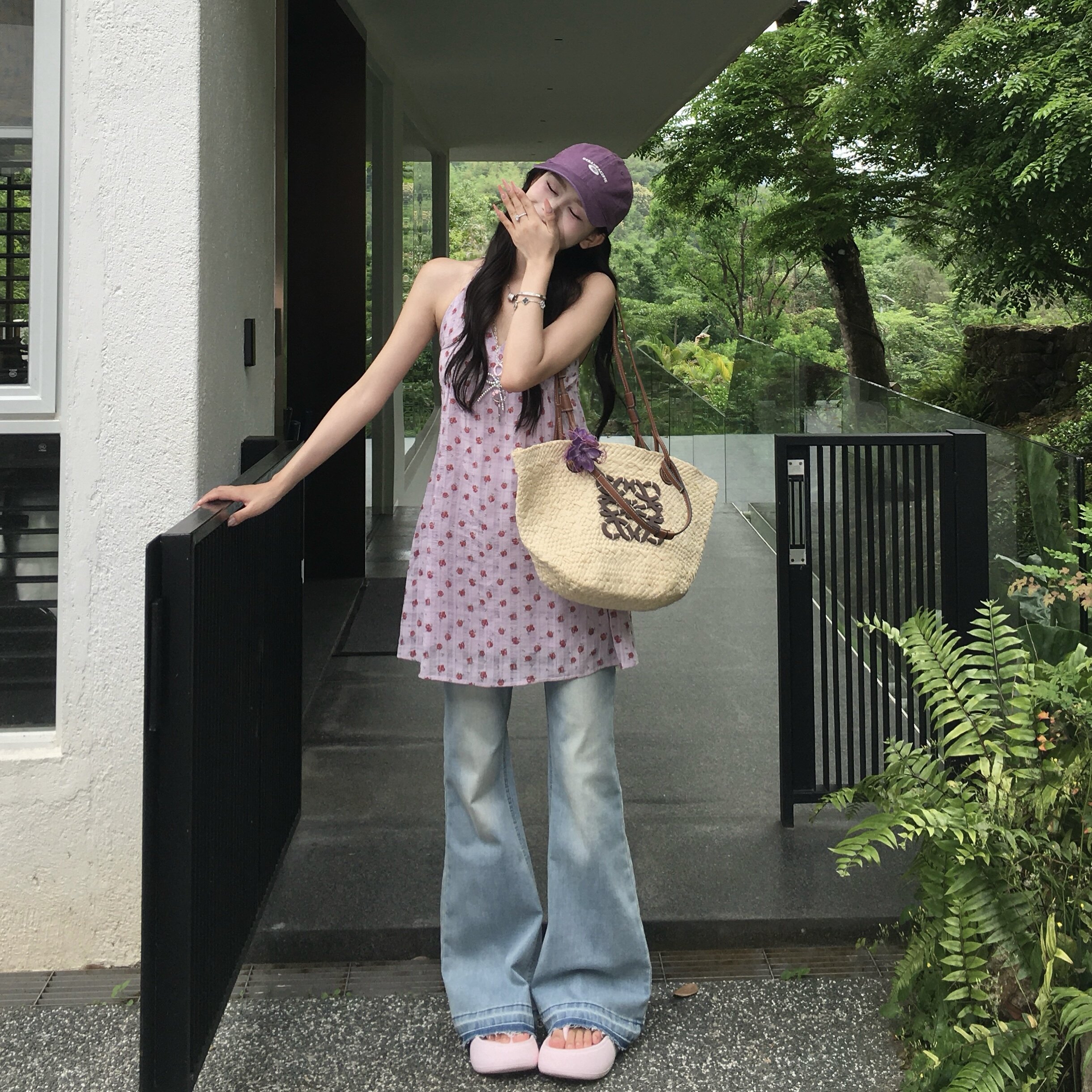 3MER哦哦三妹 法式紫色碎花V领挂脖吊带连衣裙女度假风露背短裙子