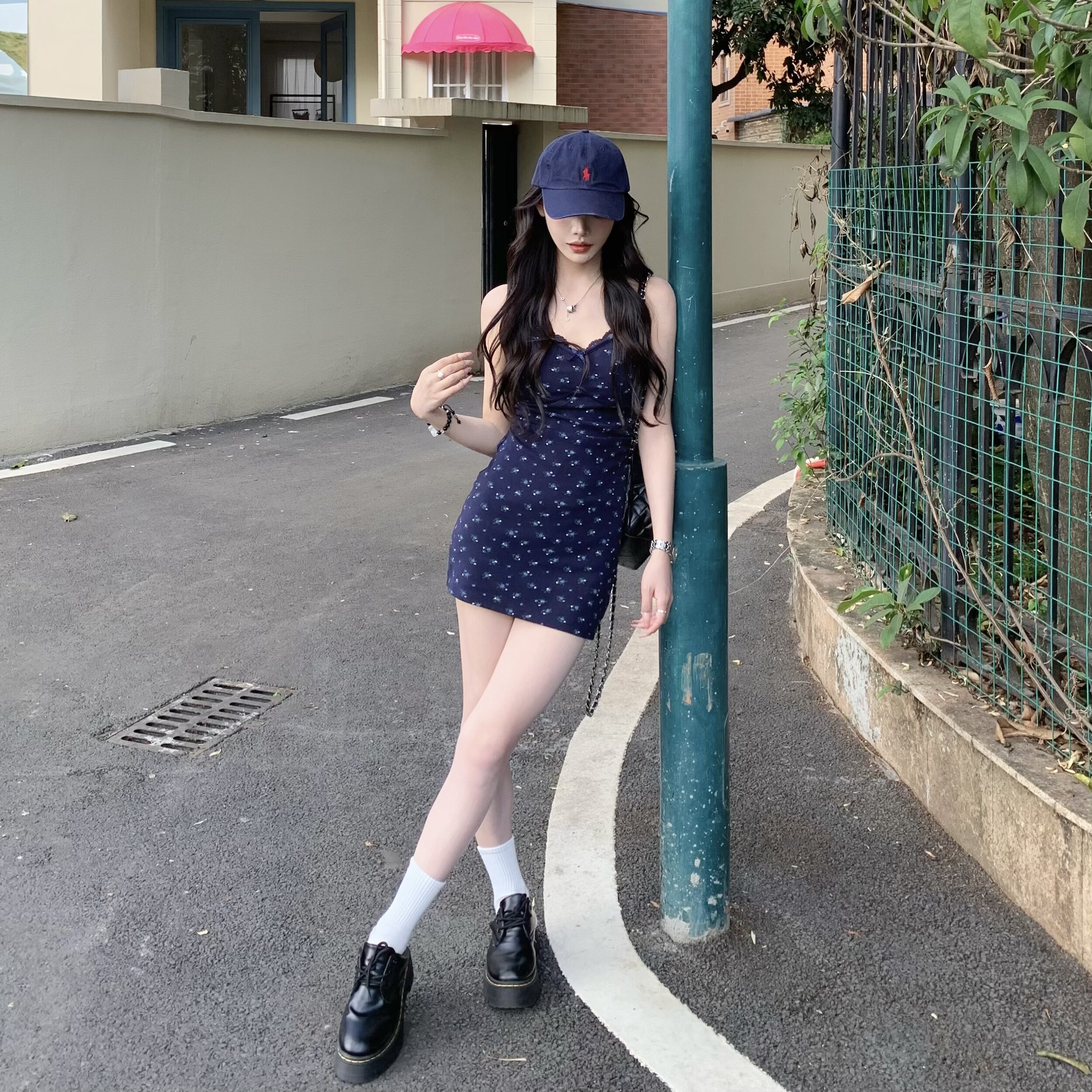 3MER哦哦三妹纯欲性感蕾丝碎花吊带连衣裙女夏收腰显瘦长短款裙子