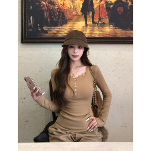 3MER哦哦三妹 纯欲蕾丝绒感内搭打底衫女秋冬收腰显瘦u领长袖上衣