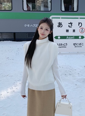 3MER哦哦三妹温柔风高领气质白色毛衣女2025秋冬新款针织马甲背心