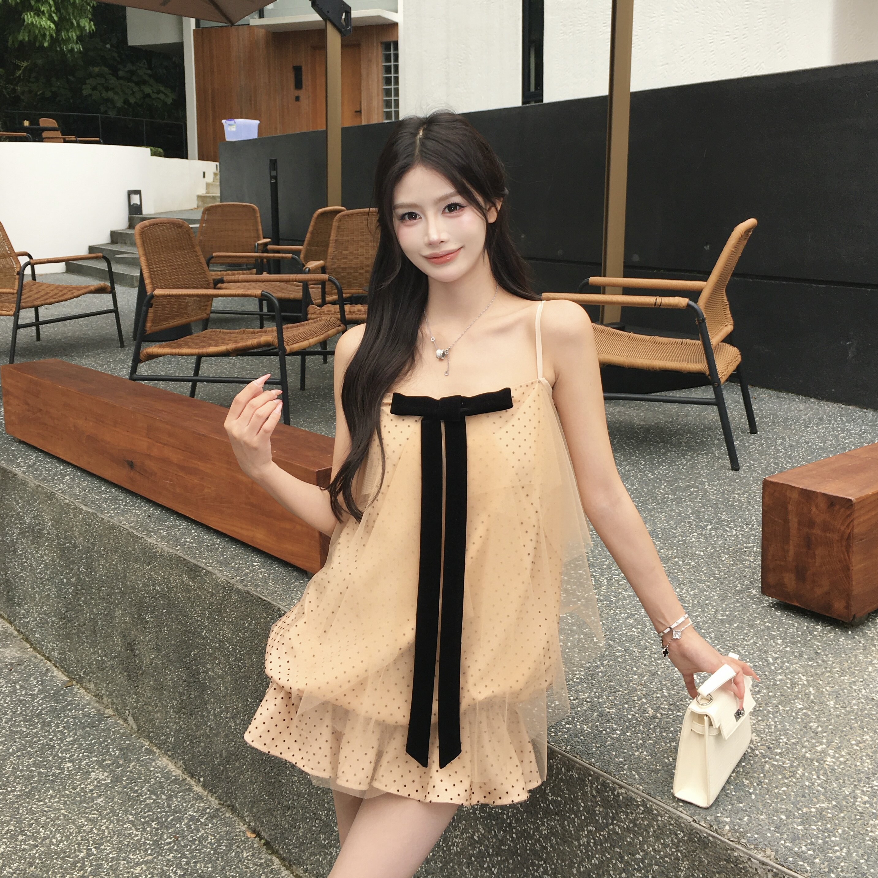 3MER哦哦三妹 甜美温柔波点吊带连衣裙女夏纯欲露肩显瘦a字短裙子