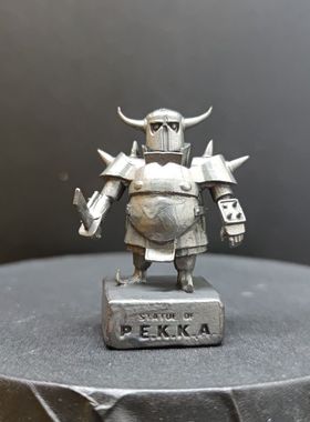 黄铜做旧部落冲突Supercell皇室战争 皮卡超人雕像 手办 模型摆件