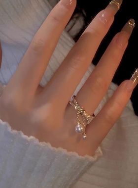 精致珍珠链条镶钻开口戒指女轻奢小众设计简约时尚百搭食指戒指环