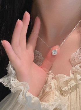 S999足银方糖项链女2025新款纯银轻奢小众高级锁骨链生日七夕礼物