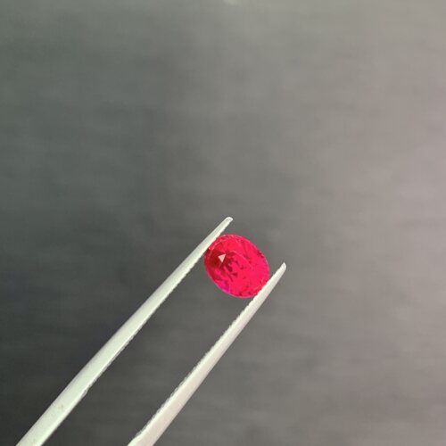 1.03克拉天然无烧鸽血红红宝石 全净玻璃体 vb评级 GRS证书
