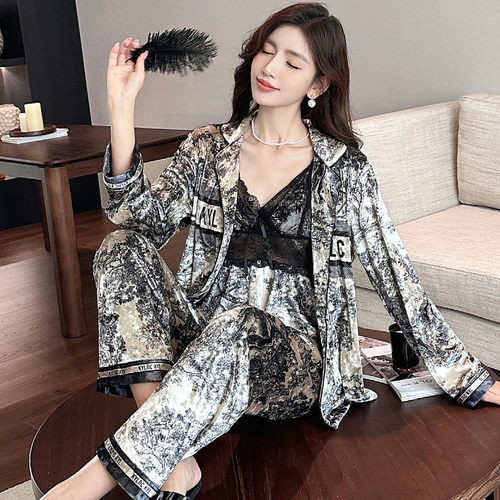 金丝绒性感蕾丝复古轻奢睡衣女款