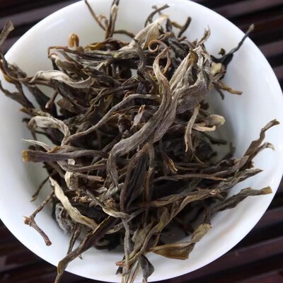 1千克的价格 花香糖香清爽木质清香的 清凉山古树散茶 芽条肥嫩