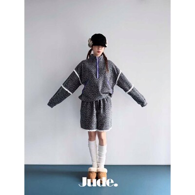 九1208韩国东大门运动户外卫衣区HEYJUDE-8721995正品知性休闲