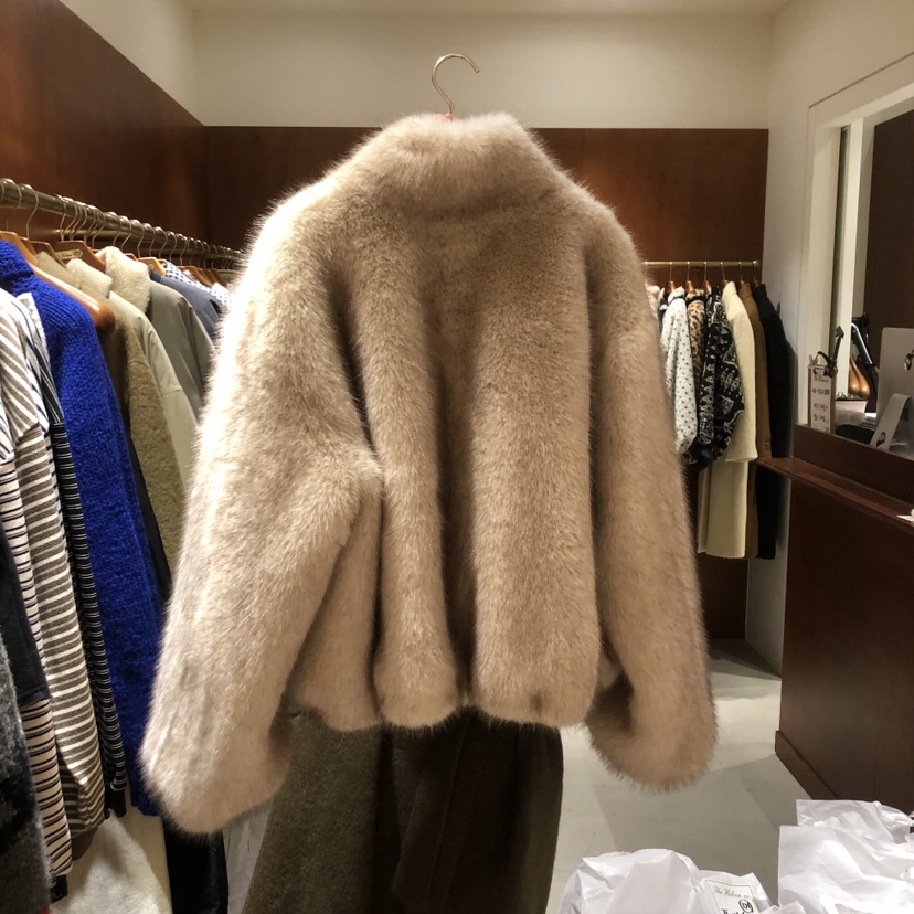 八1106韩国东大门运动瑜伽外套短款大衣区4479633