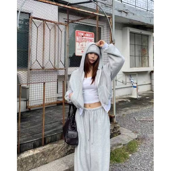 九1111韩国东大门运动户外卫衣区D2-8694985直邮都市人气百搭秋季