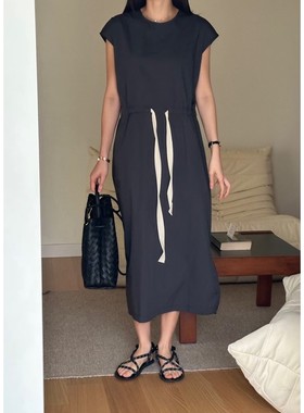 九0716韩国东大门连衣裙区Levase-8584560经典正品时装休闲英伦