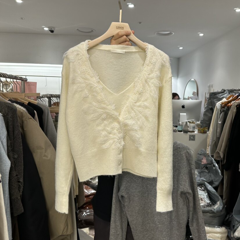 八1213韩国东大门运动户外针织衫区4537081经典直邮流行人气英伦