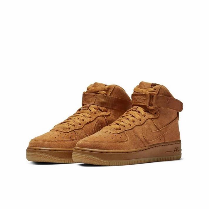 耐克Nike Air Force 1空军AF1女款大童高帮小麦板鞋807617-701
