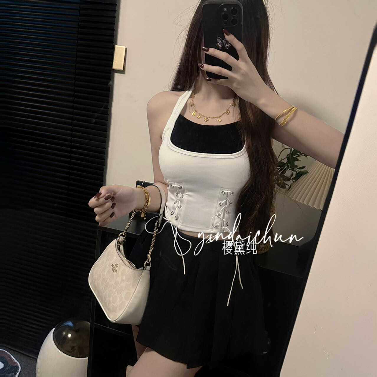 抽绳方领独特别致夏季上衣辣妹
