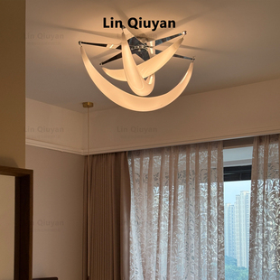 中古奶油风Ceiling月牙吸顶灯北欧现代简约设计师客厅餐厅卧室灯