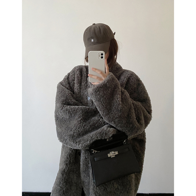 时髦立领宽松保暖皮毛一体外套