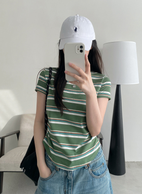sun柚 绿色条纹短袖百搭T恤女简约圆领休闲夏季新款正肩修身上衣