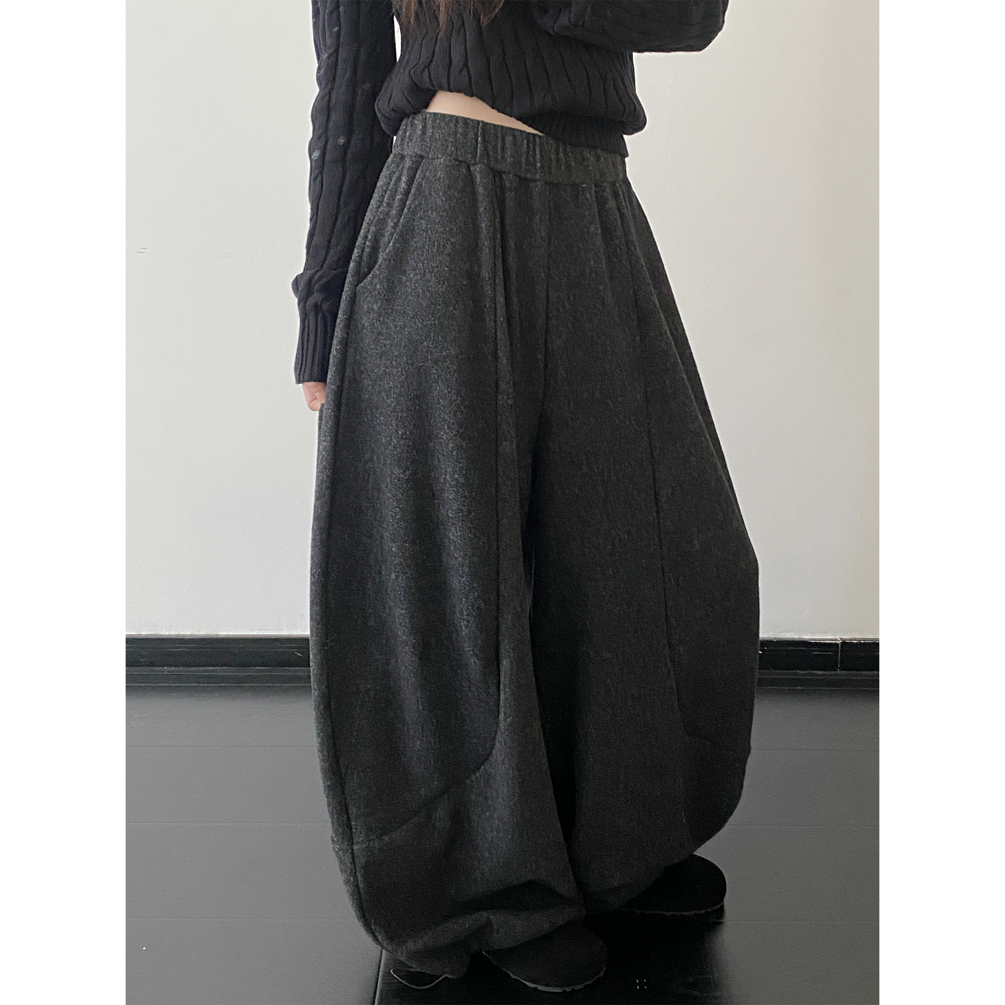 显瘦立体气球裤弯刀裤阔腿长裤