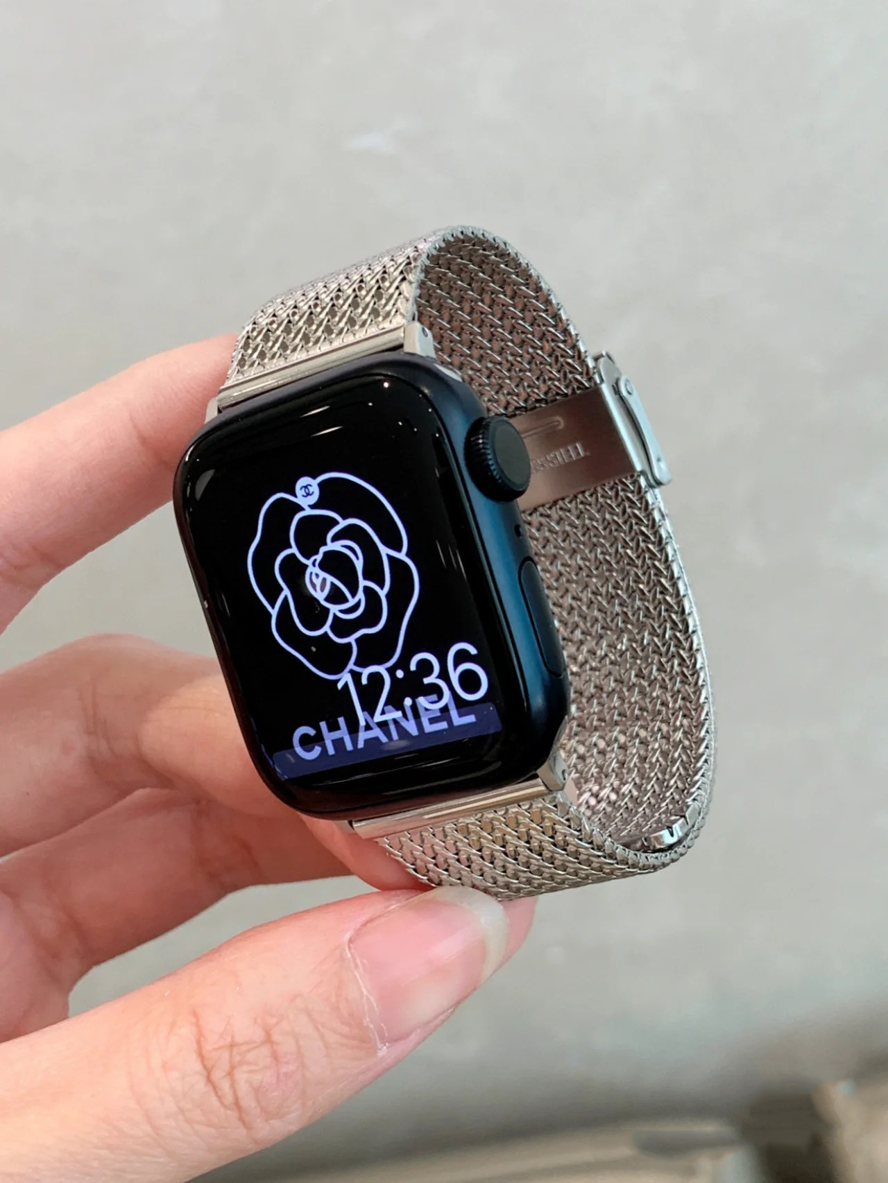iwatch8苹果手表表带创意金属表链适用于iwatch765金属纹理编织女