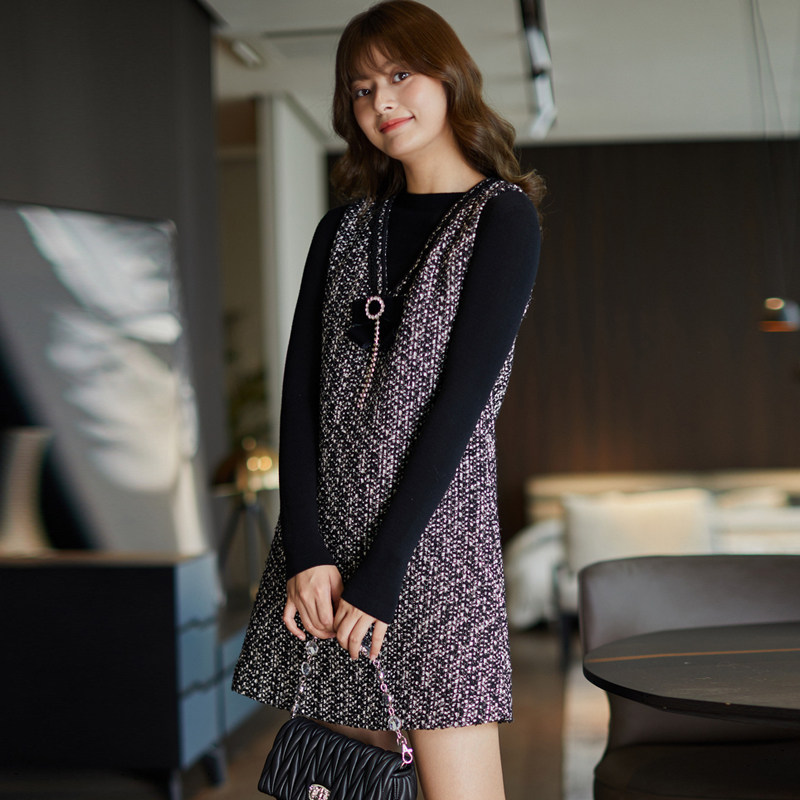 风迪品牌折扣新款冬季女士时尚深V无袖粗花呢子背心连衣裙1Z45337
