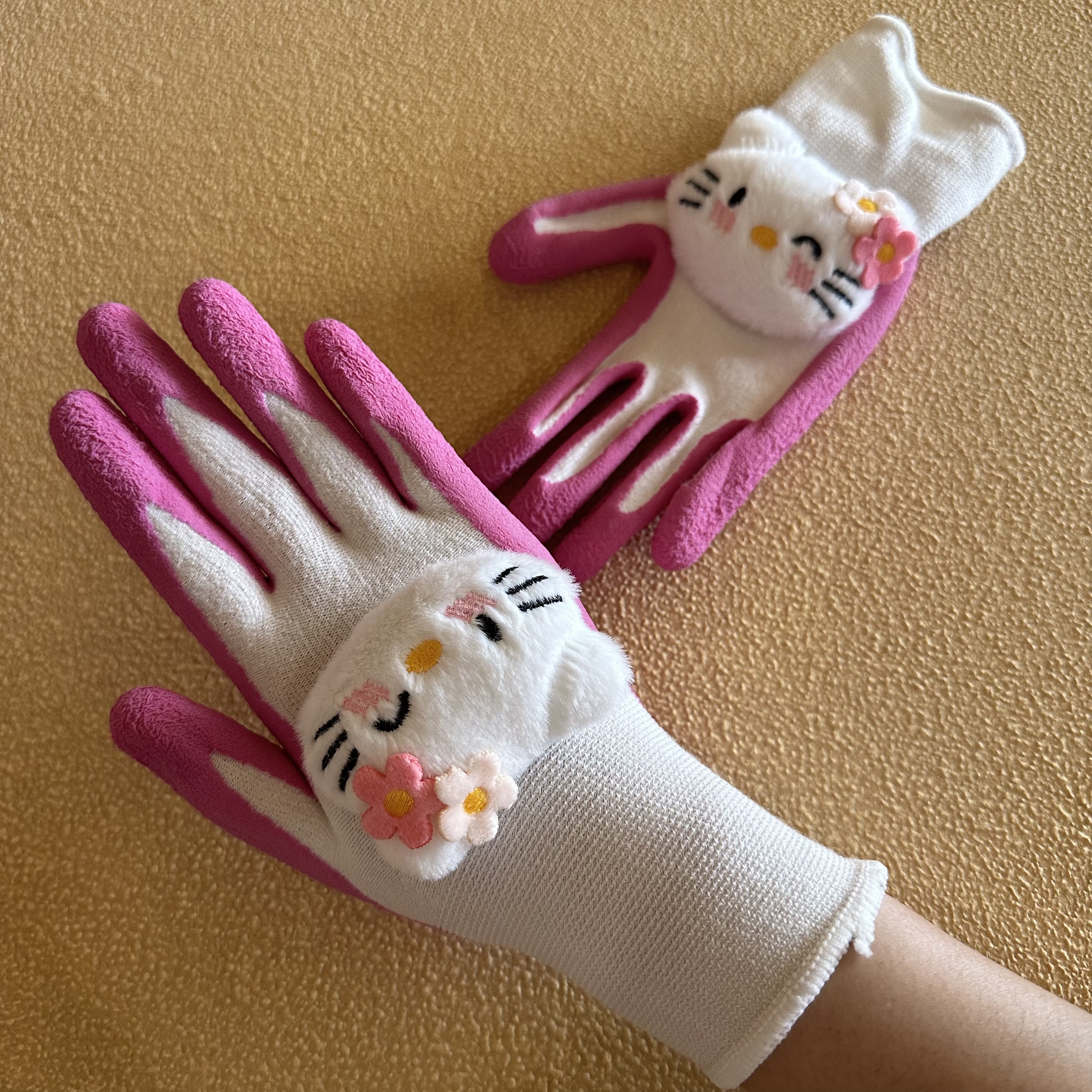 日本出口kitty卡通可爱长手套护腕飞机大厨空乘取餐防烫隔热手套
