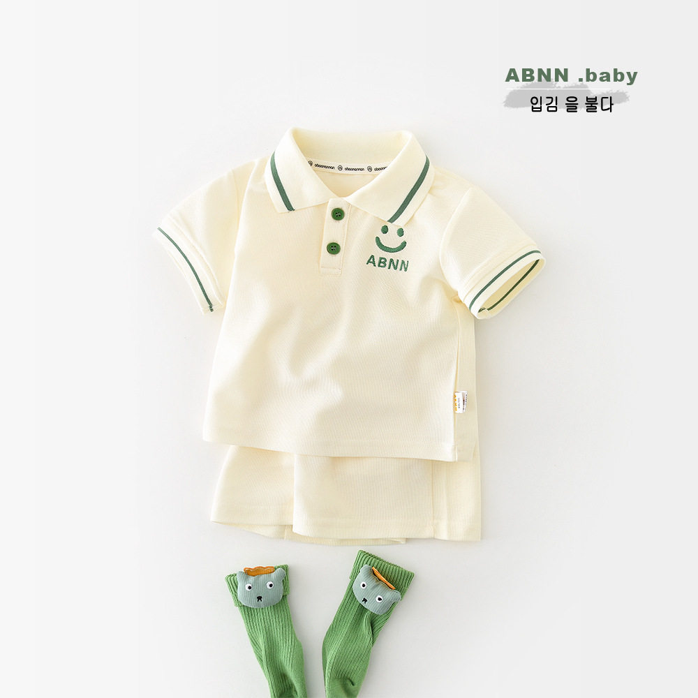 夏季婴童笑脸T恤短裤两件套