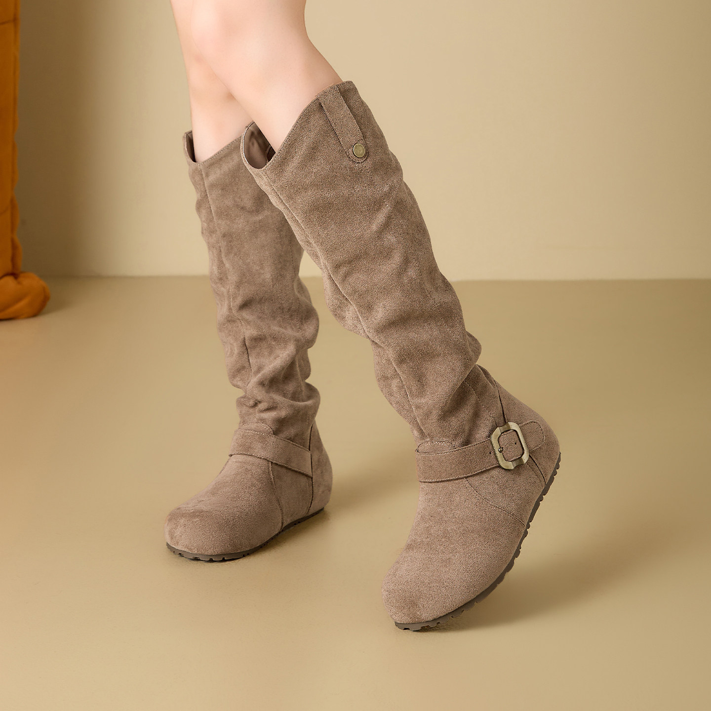 exull/依思Q高筒靴女2025新款秋冬圆头褶皱长靴百搭复古堆堆靴