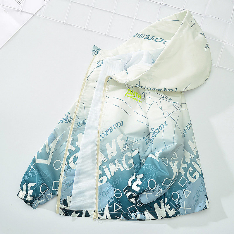 童装男童外套春秋薄款儿童春秋装韩版风衣2026年新款大童冲锋衣男