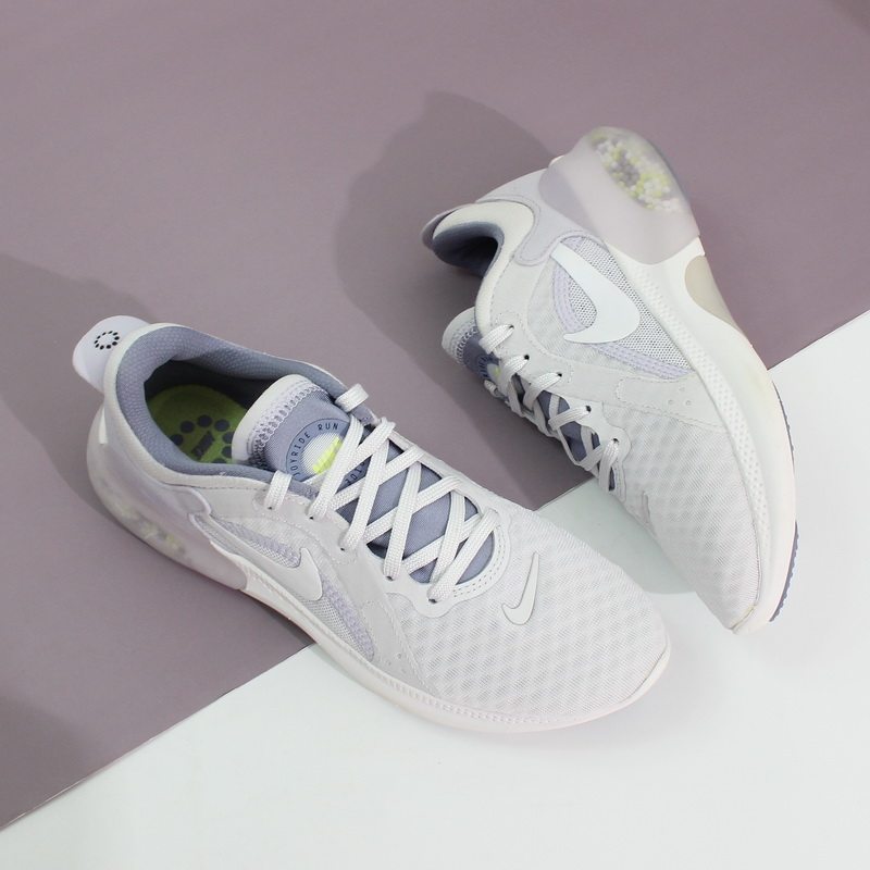 35.5码NIKE耐克女鞋跑步鞋