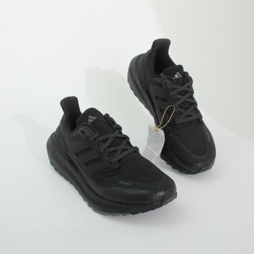 ADIDAS女鞋ULTRABOOST LIGHT减震透气跑步鞋IE1677 IE3336 IE3338